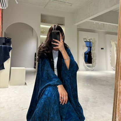 Midnight Elegance Abaya