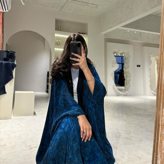 Midnight Elegance Abaya