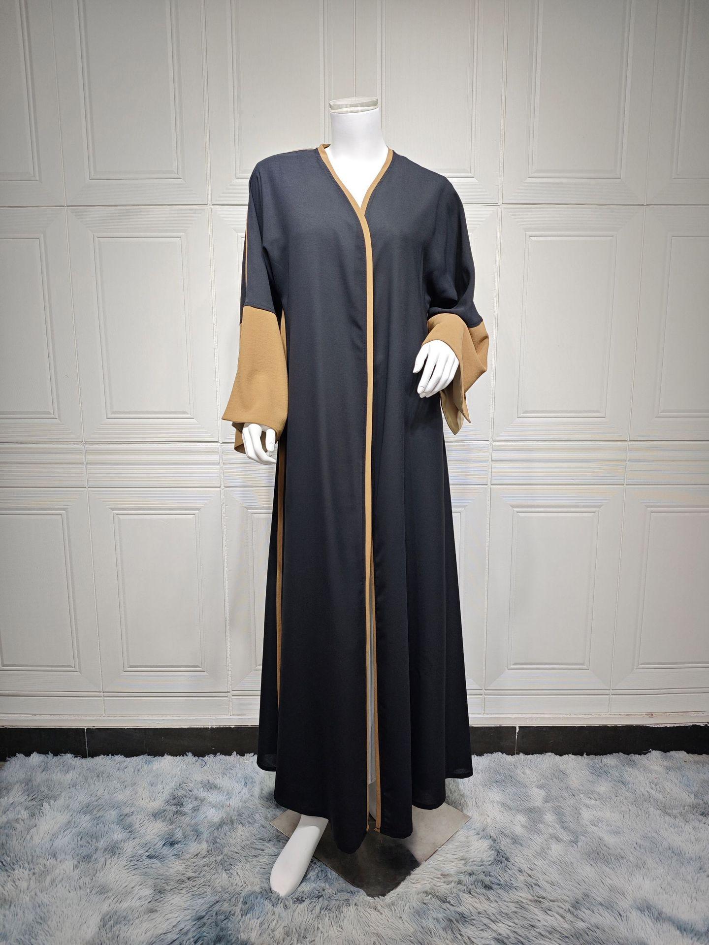 Contrast Sleeve Abaya